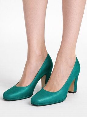 Jasmin Dress Shoes, Green Iridescent Fabric Upper Pumps Leather Sole Size 9M